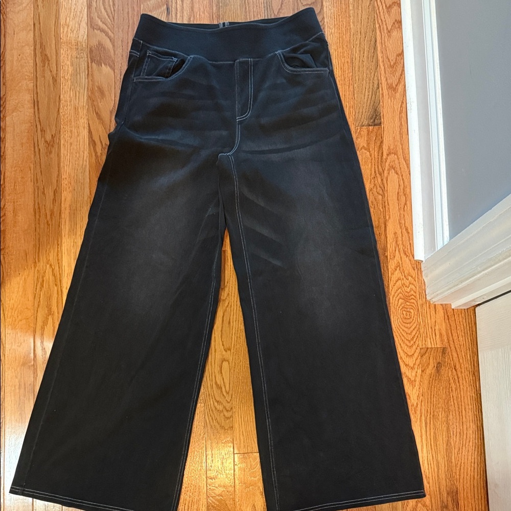 HALARA Black Wide-Leg Jeans